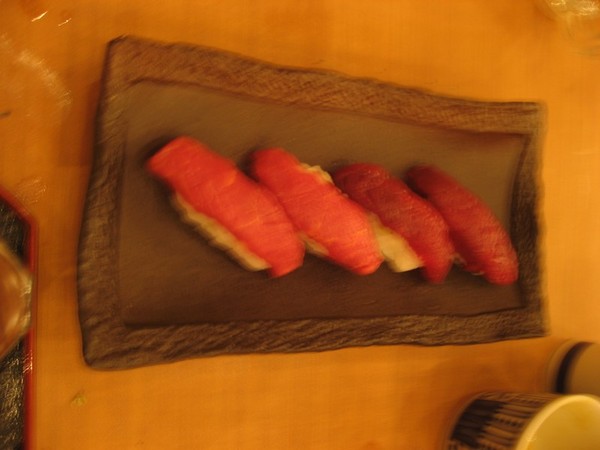 桜肉の握り寿司盛り