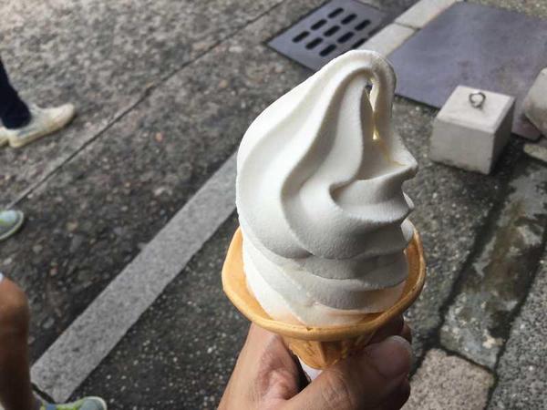 白桃ソフトクリーム