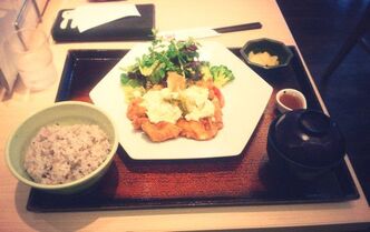 安定のチキン南蛮定食