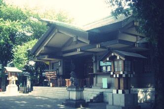 勝利の神様とのことです-東郷神社