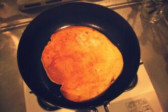 りんごのパンケーキをつくったよ