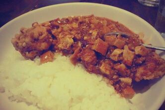 デジャヴ・・・唐揚げカレー陳麻飯