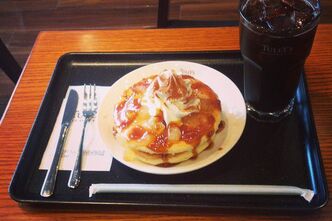 たまにはカフェでパンケーキを