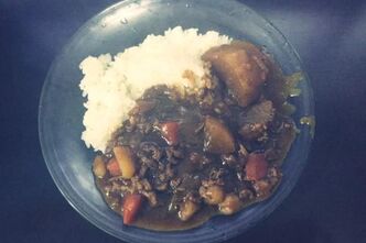 横須賀海軍カレーフレークで大根カレーをつくりました