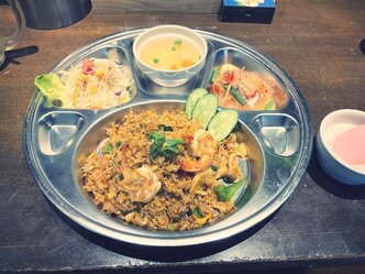 トムヤムクンチャーハン