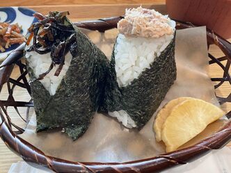 Thumbnail image for I like a rice ball.