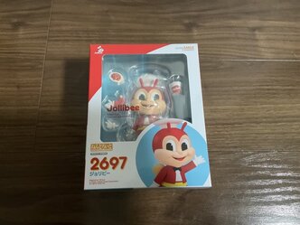 I bought a Jollibee Nendoroid figure.