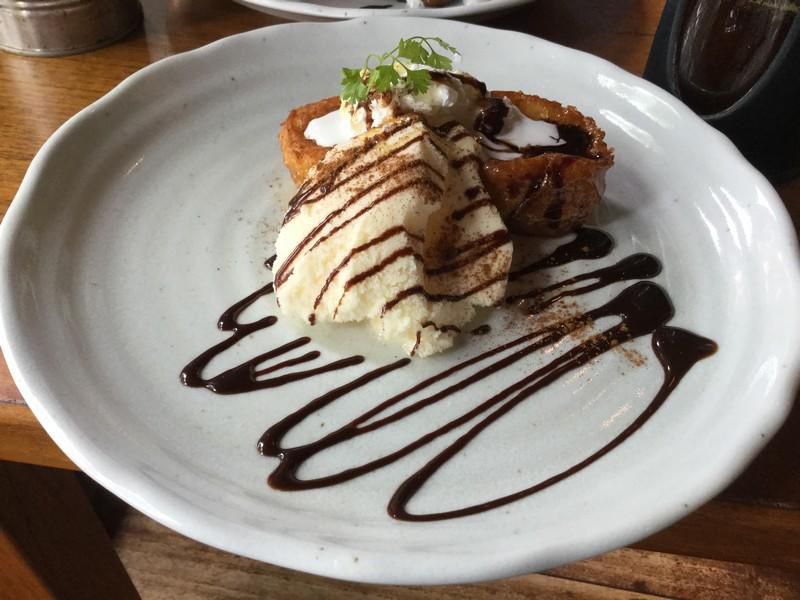  I went to the cafe