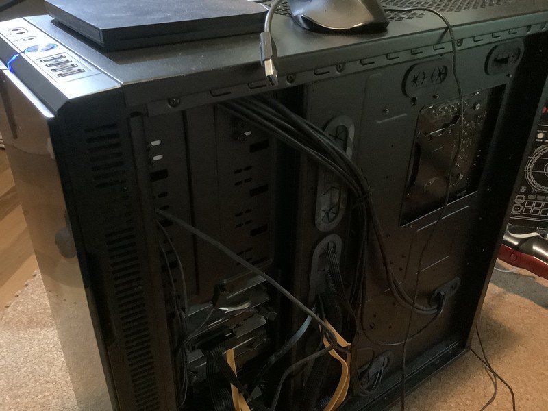 I replaced the SSD.