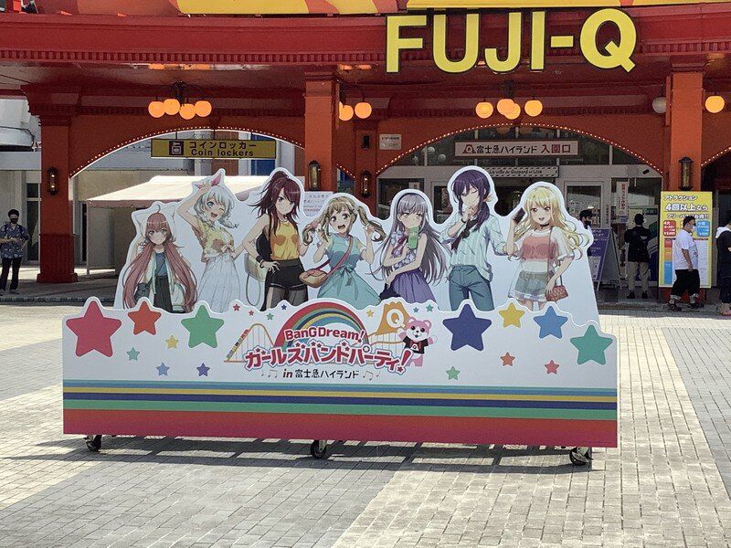 I went to Bandori 8th Live (concert).