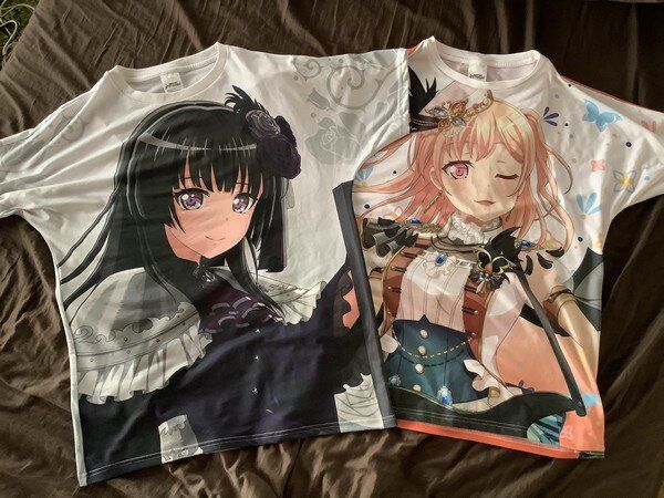 I went to Bandori concert for two days.