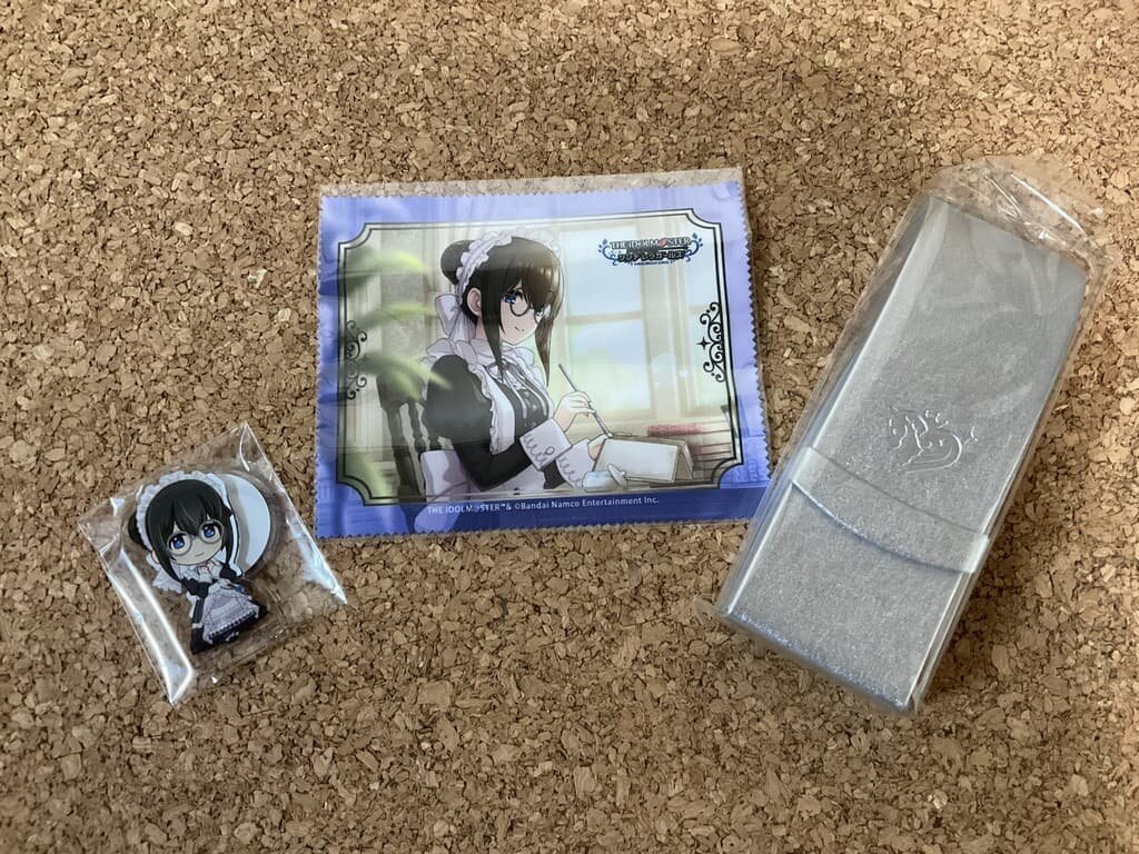 A pair of Fumika model glasses.