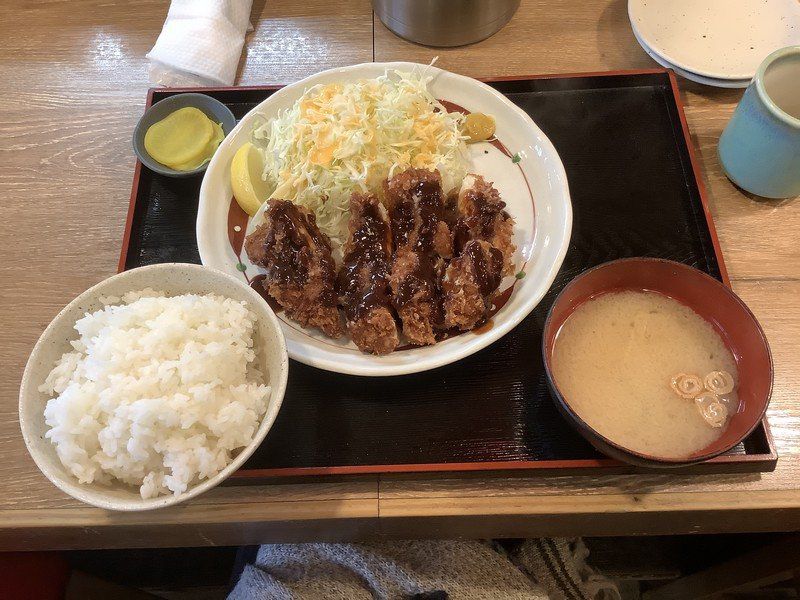 i ate lunch at Izakaya restaurant.